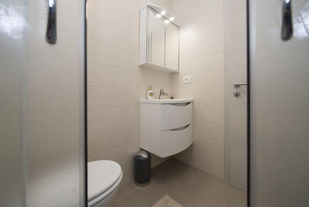 Apartment Jure 슬라티네 외부 사진