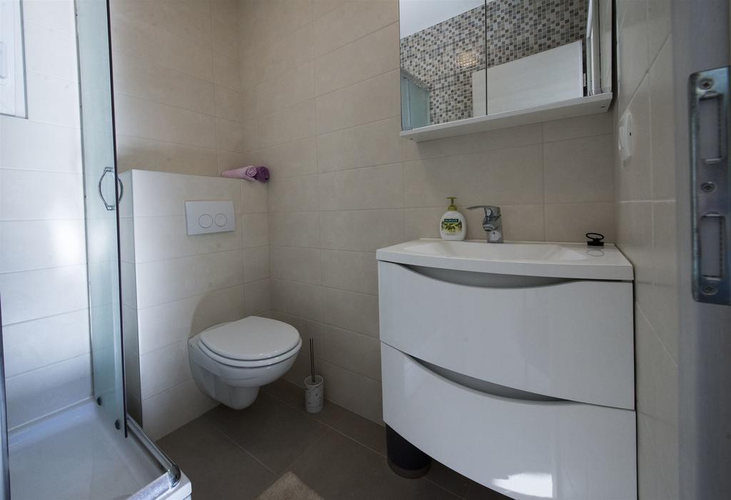 Apartment Jure 슬라티네 외부 사진