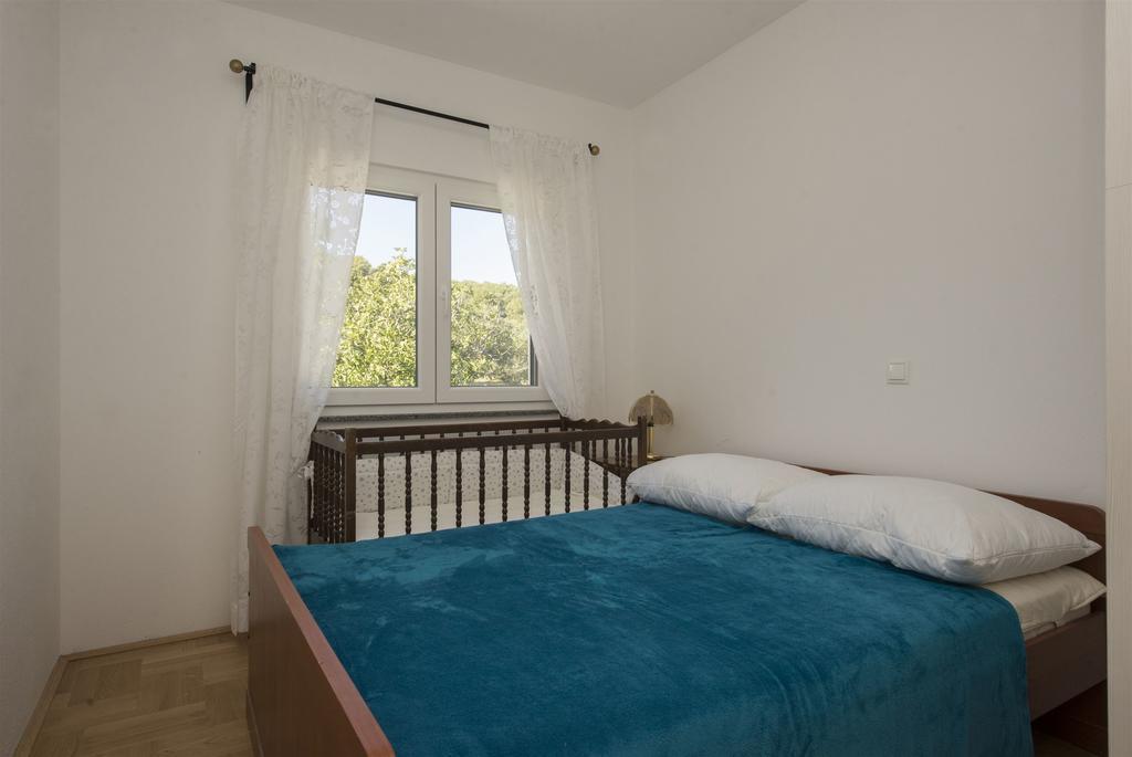 Apartment Jure 슬라티네 외부 사진