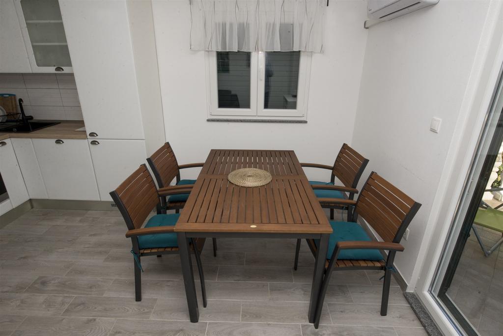 Apartment Jure 슬라티네 외부 사진