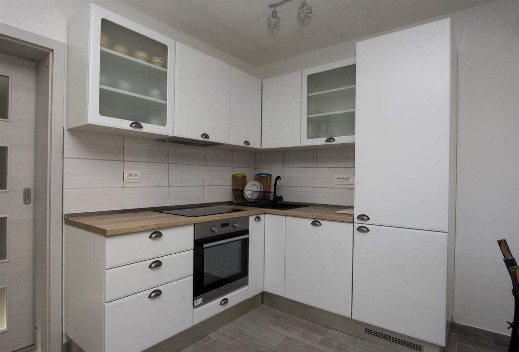 Apartment Jure 슬라티네 외부 사진